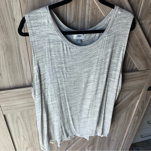 Old Navy Split Back Tank Top - Picture 2 of 8